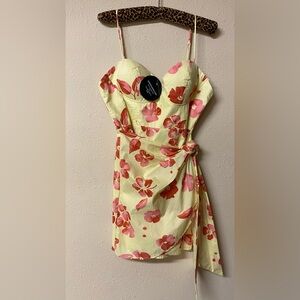 One and Only Collective Yellow Floral Wrap Mini Dress w/Sweetheart Neckline NWT